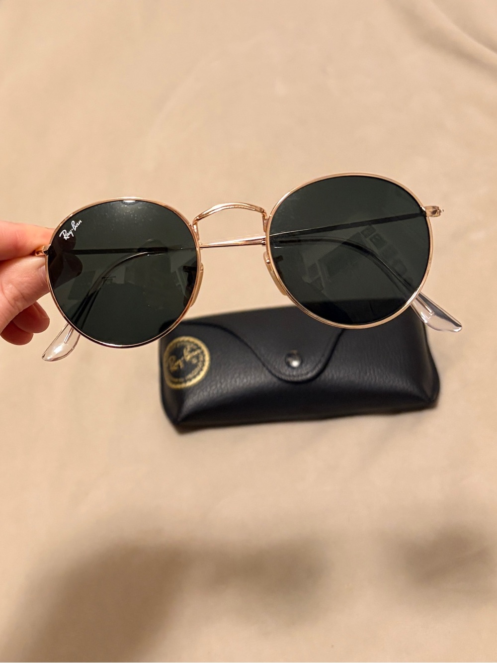 Gold Frame Round Ray-Ban Sunglasses - Black Lenses